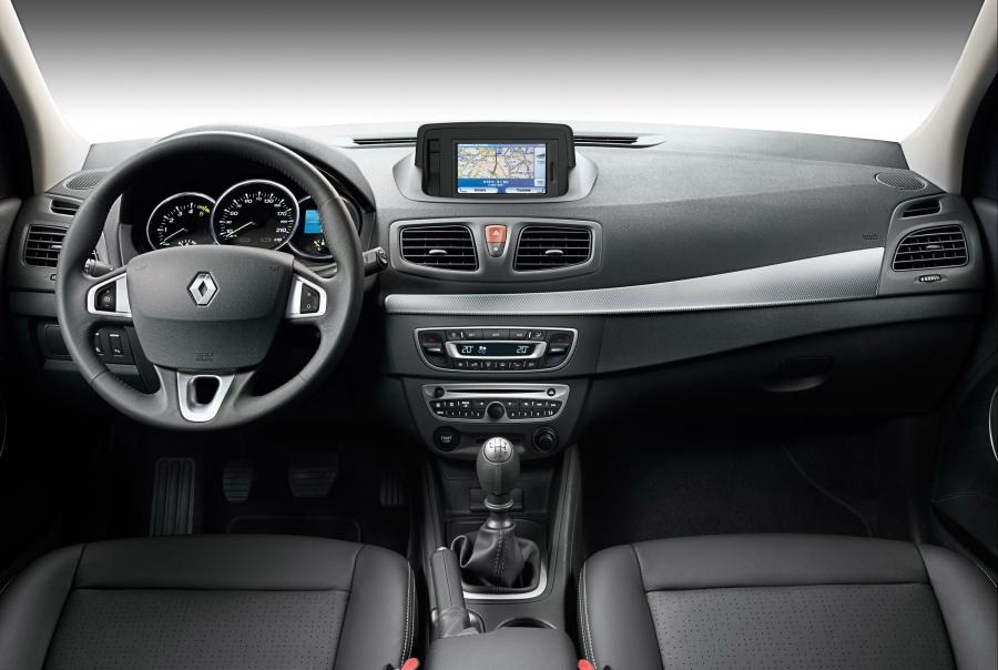  Renault Fluence 2010 года  (фото 144 из 146)